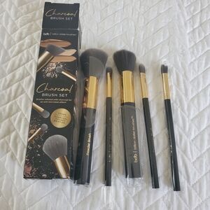 BILLION DOLLAR BRUSHES Charcoal 5-Piece Brush Set
